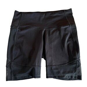 Contour Waist Biker Shorts with Mesh Panels & Pockets - Black All in Motion - L